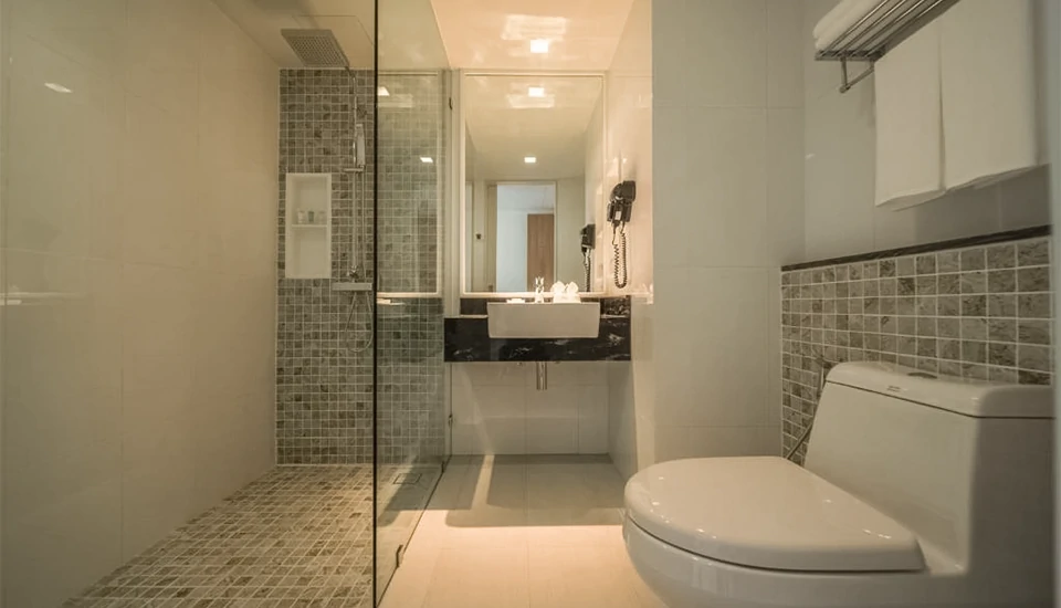 هتل کلاور پاتونگ پوکت